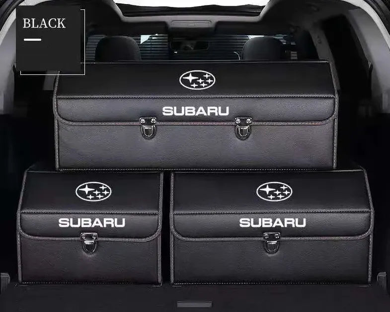 Bőrtároló rekesz az autó csomagtartójában